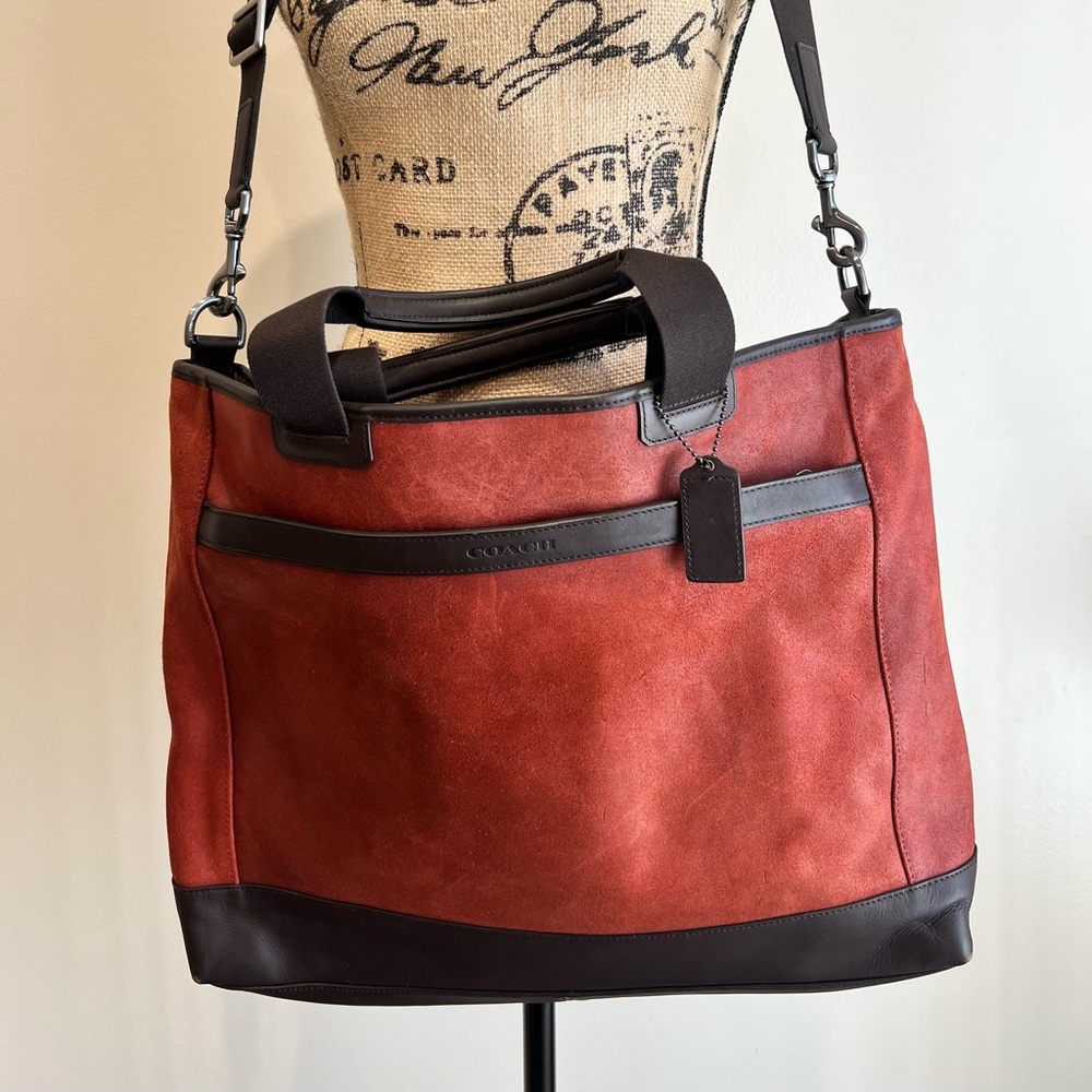 Coach CAMDEN LEATHER SUPPLY BAG
COACH F71347 GM/RUST/DARK-BROWN
Men's Bag